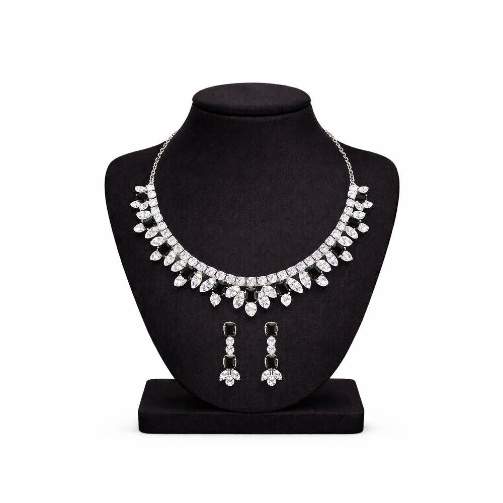 ISABELLA NECKLACE SET EE