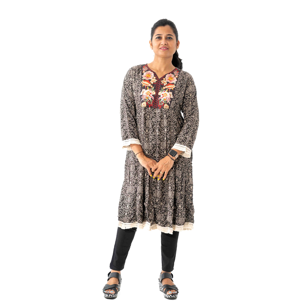 AANIYA LADIES KURTI SK