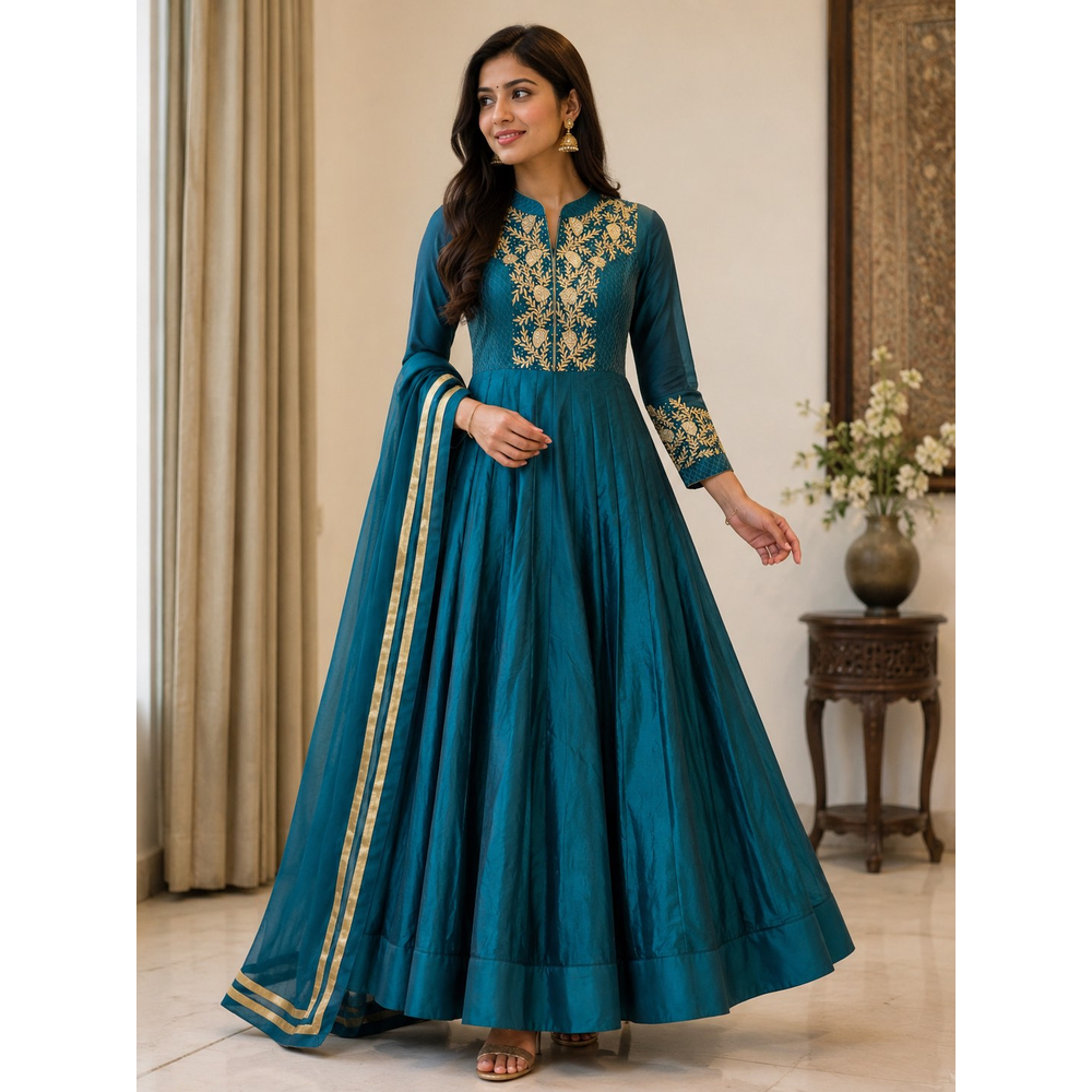 HELINA LADIES GOWN