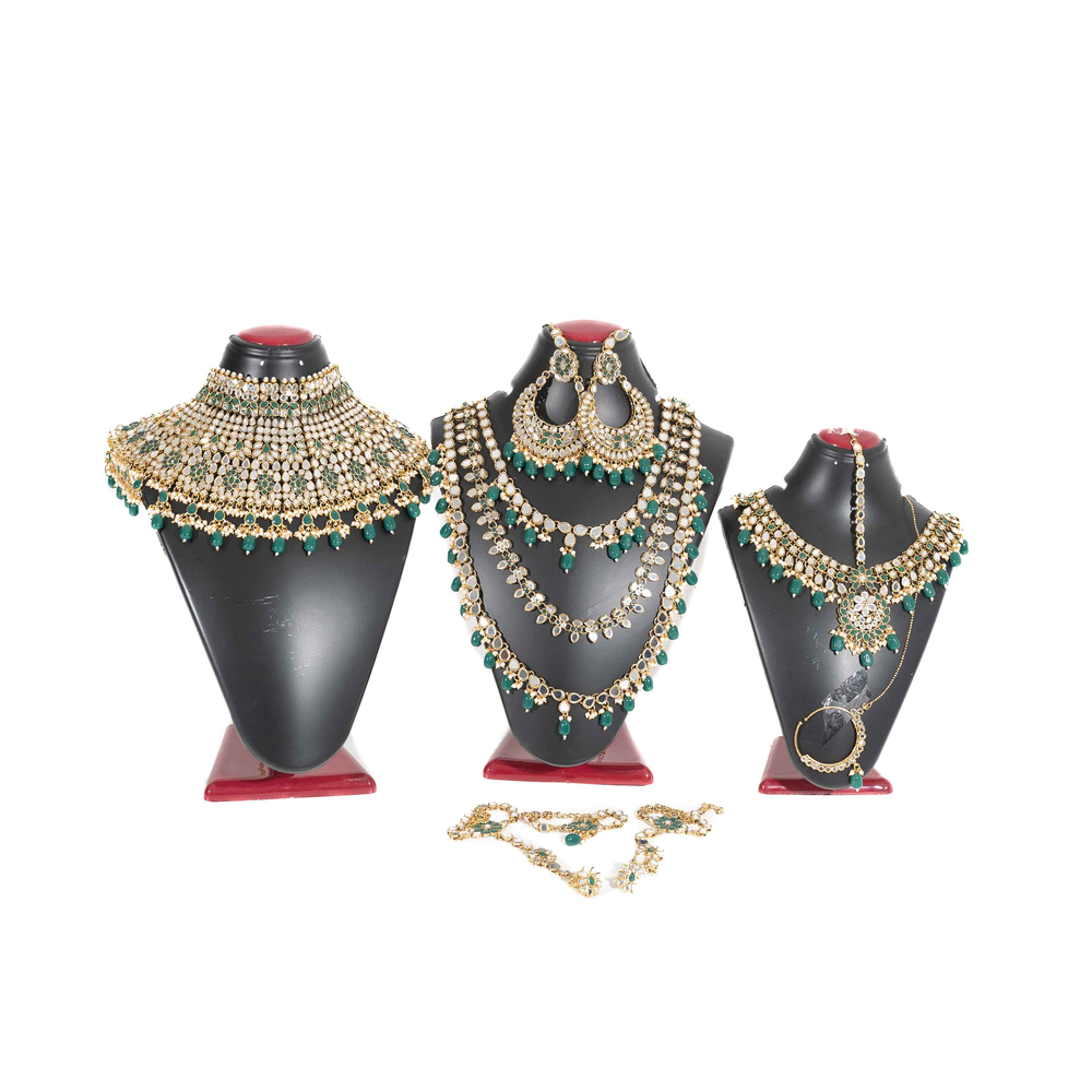 AARNA BRIDAL NECKLACE SETS 