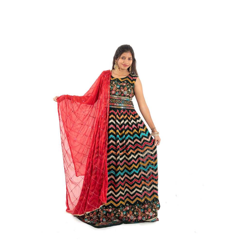 SUHANA LADIES GOWNS EMK