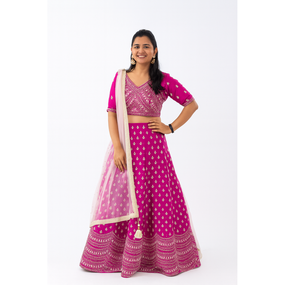 ZUNAIRA BRIDAL LADIES LAHENGA SUIT 