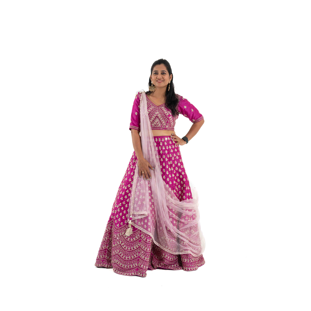 ZUNAIRA BRIDAL LADIES LAHENGA SUIT HWSS