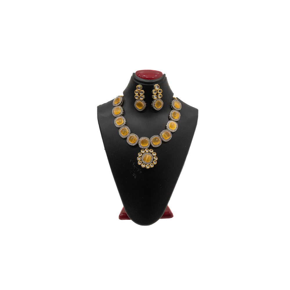SAUMYA  NECKLACE SET OS