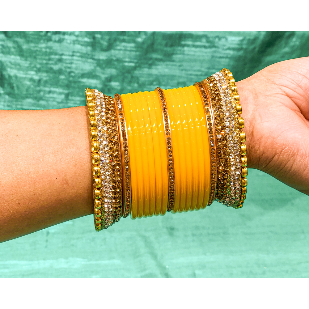 LADIES ACRYLIC BANGLES WomenACCESSORIESBANGLES PEHNAWA 05/11
